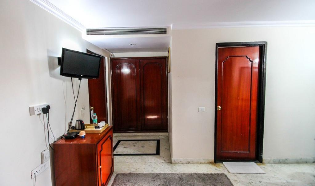 Hotel Pigeon International Bangalore Eksteriør bilde