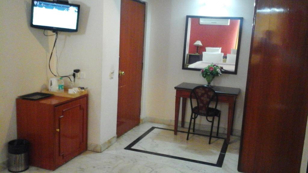 Hotel Pigeon International Bangalore Eksteriør bilde