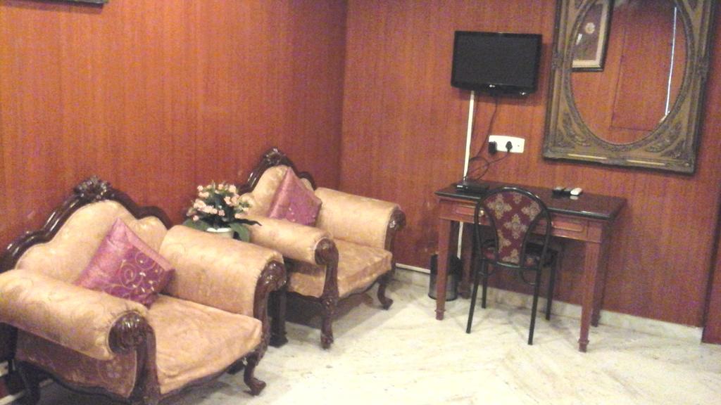 Hotel Pigeon International Bangalore Eksteriør bilde